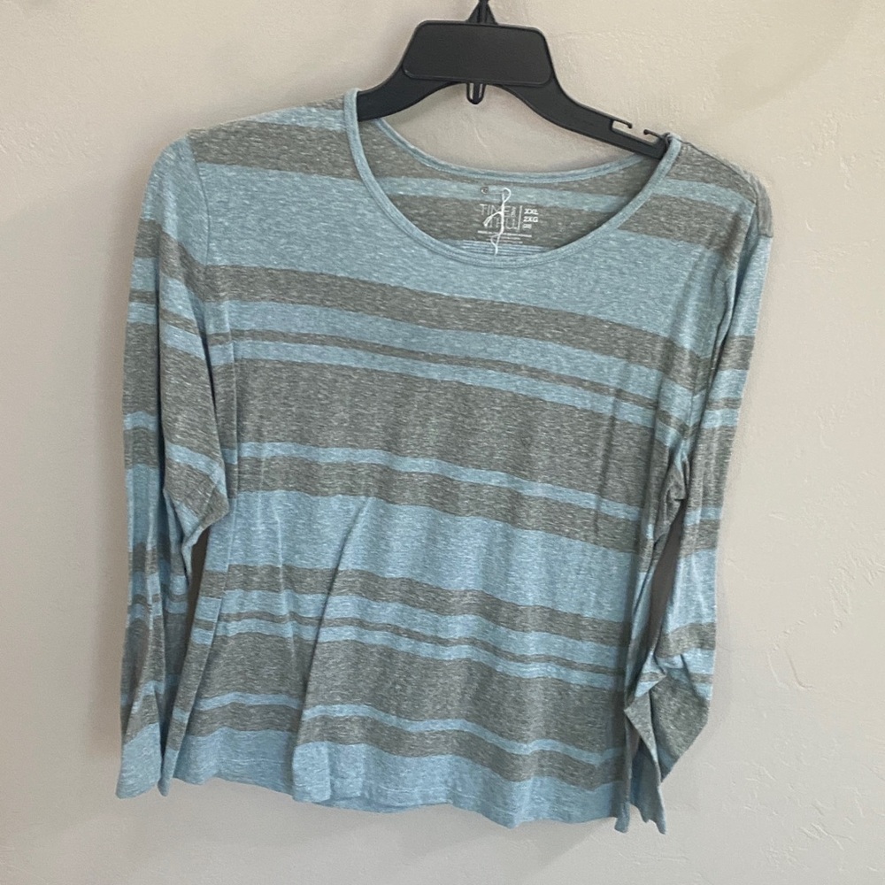 Long sleeve striped top